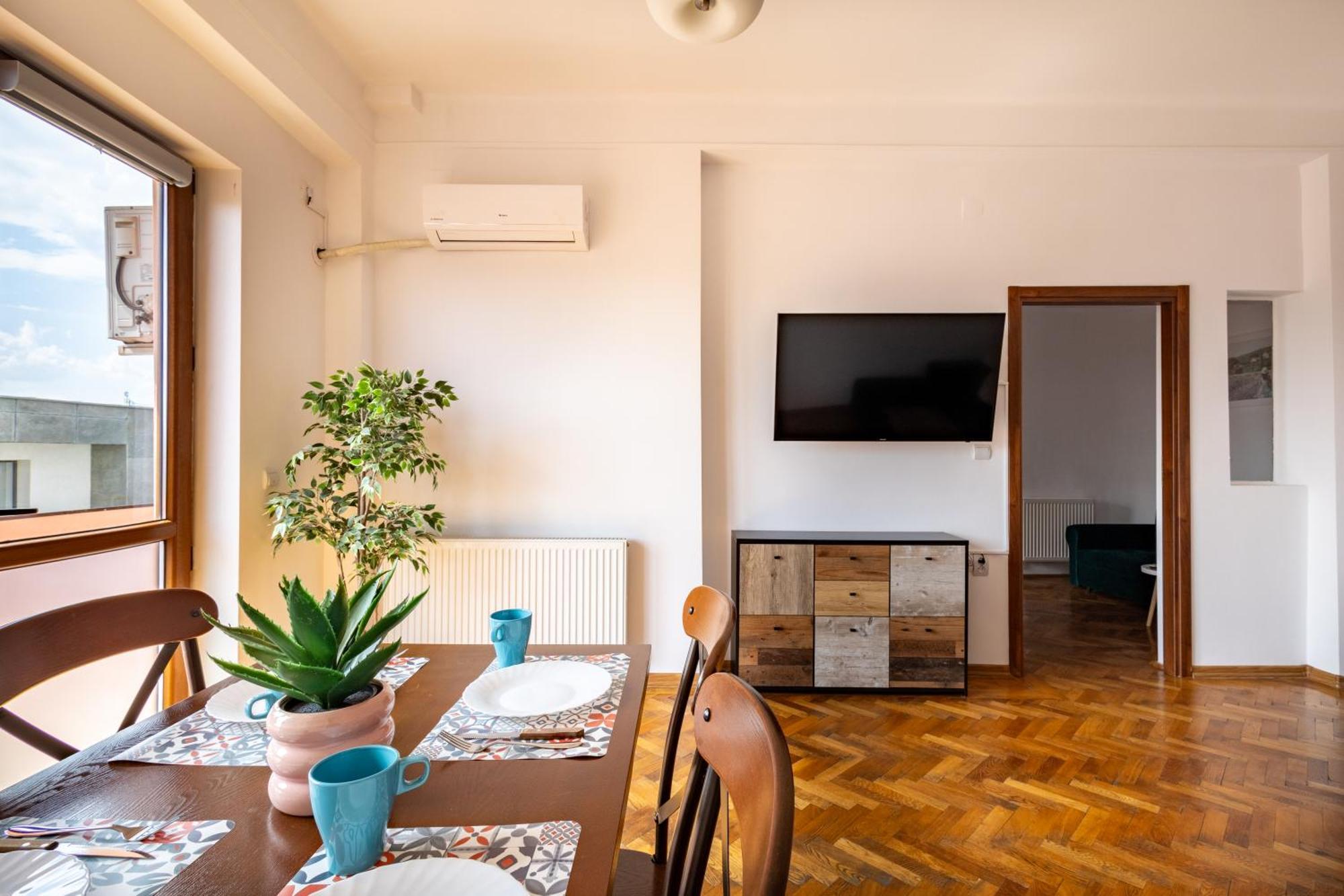 Downtown Victoria By Citybookings Apartament *